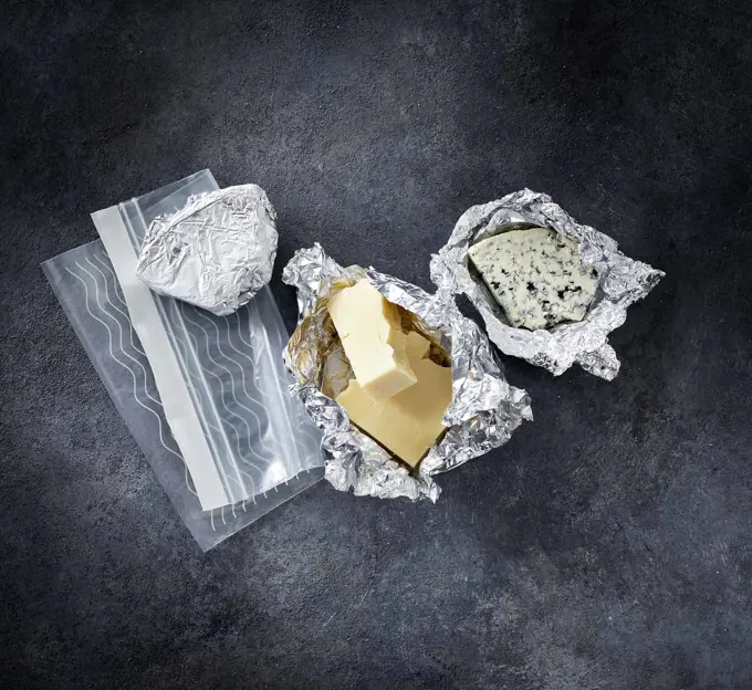 How to freeze cheese