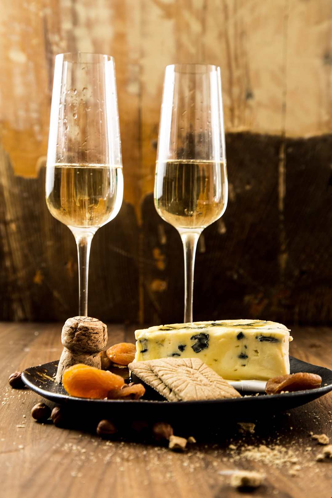 How to pair Champagne & Cheese