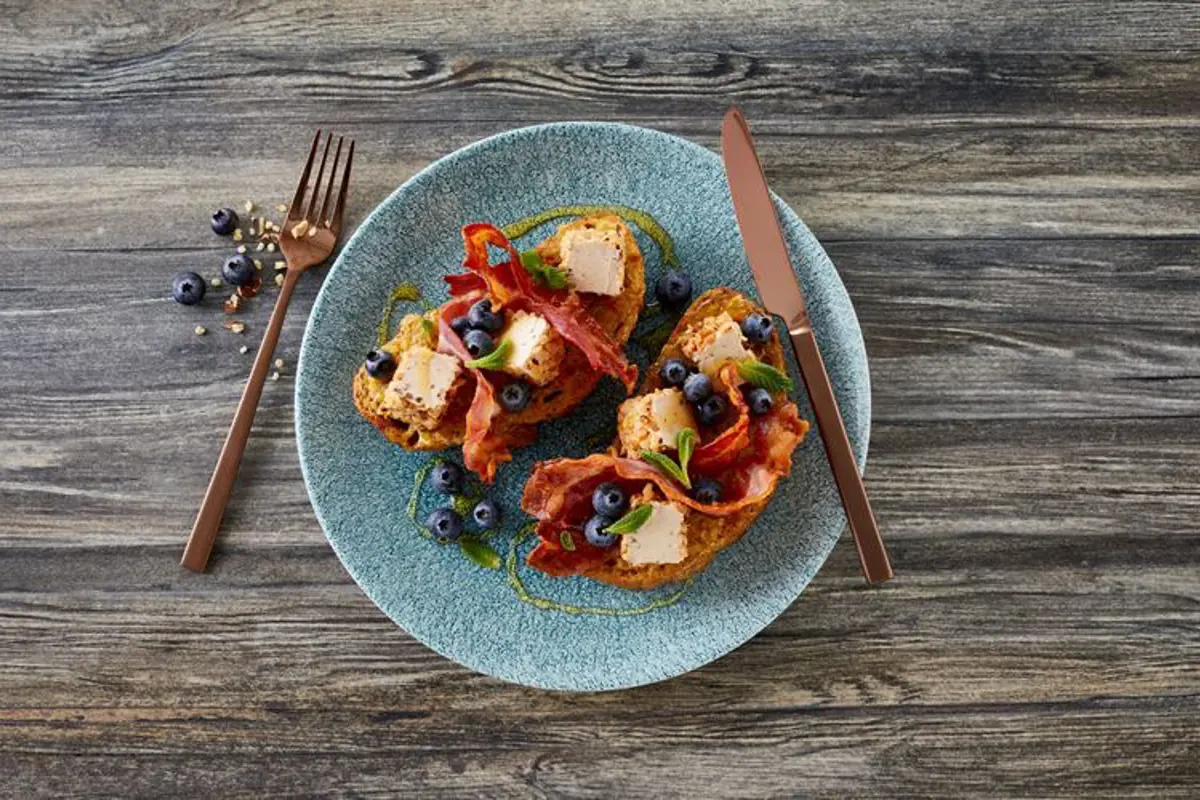 Sticky rice bites - canapés with Castello® Chilli & Ginger Cream Cheese ...