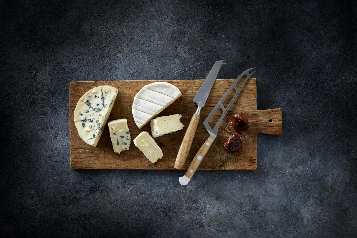 Cheese Knife Guide